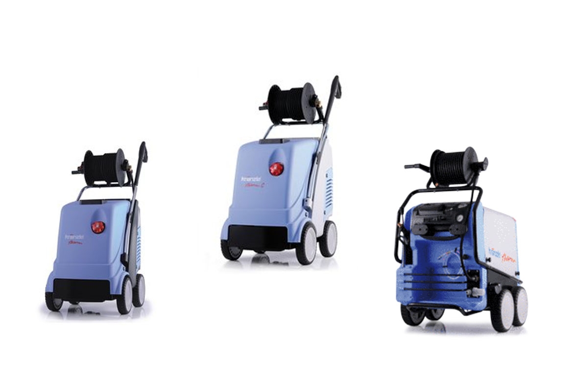 HOT WATER HIGH-PRESSURE CLEANERS
